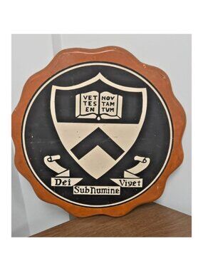 Vintage Princeton University Wood Crest Shield Wall Plaque Sign ’41